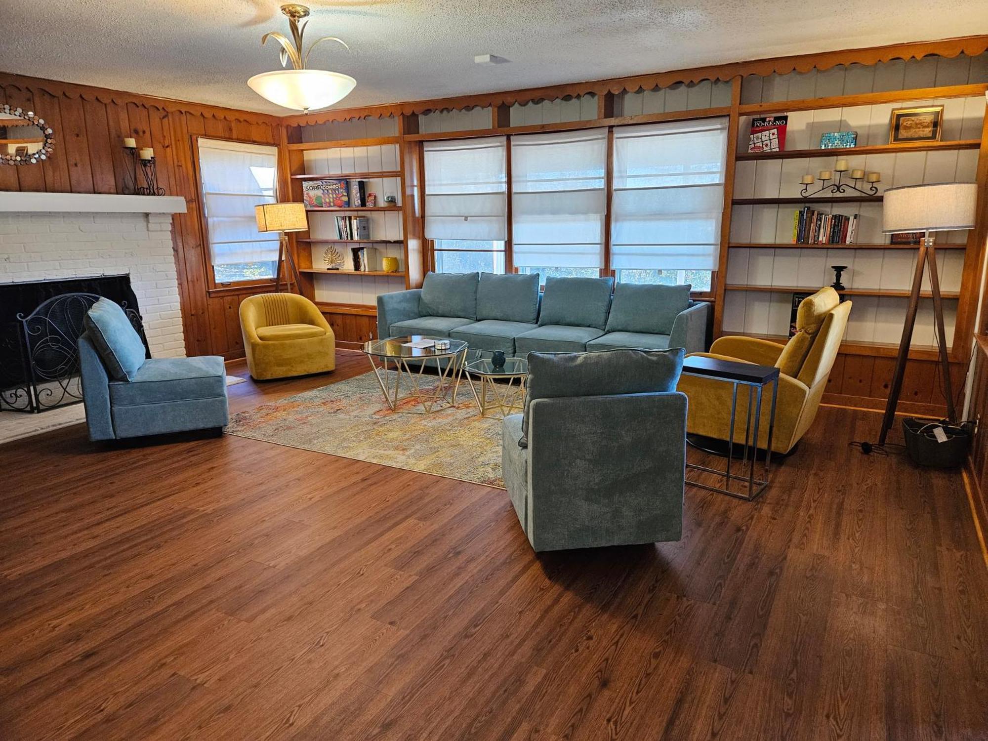 Mins To Graceland Secluded Rambling Ranch Style Home Memphis Exterior photo
